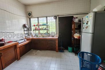 2 Storey Terrace House, Fully Extend, Taman Selayang Indah @ Gombak Selangor