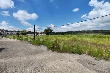 Industrial Land For Rent @ Next to Main Road, Serdang Seri Kembangan, Selangor