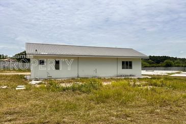 Industrial Land For Rent @ Next to Main Road, Serdang Seri Kembangan, Selangor