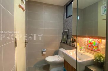 Fully Furnished, 2 Rooms Suties, Nova Saujana, Subang Selangor