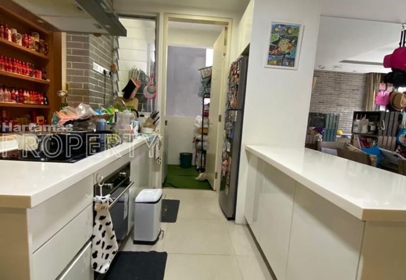 Fully Furnished, 2 Rooms Suties, Nova Saujana, Subang Selangor