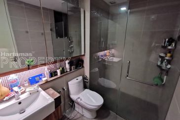 Fully Furnished, 2 Rooms Suties, Nova Saujana, Subang Selangor