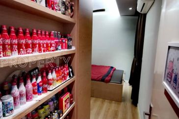 Fully Furnished, 2 Rooms Suties, Nova Saujana, Subang Selangor