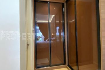 Fully Furnished, 2 Rooms Suties, Nova Saujana, Subang Selangor