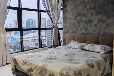 Fully Furnished One Room Suites @ Arte Mont Kiara, Kuala Lumpur