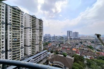 Big Corner Unit, Pandan Ville Condominium, Pandan Indah Kuala Lumpur