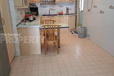 Big Corner Unit, Pandan Ville Condominium, Pandan Indah Kuala Lumpur