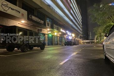 Facing Lake View, New Duplex Shoplot @ Baron Residence Lake City, Kepong KL