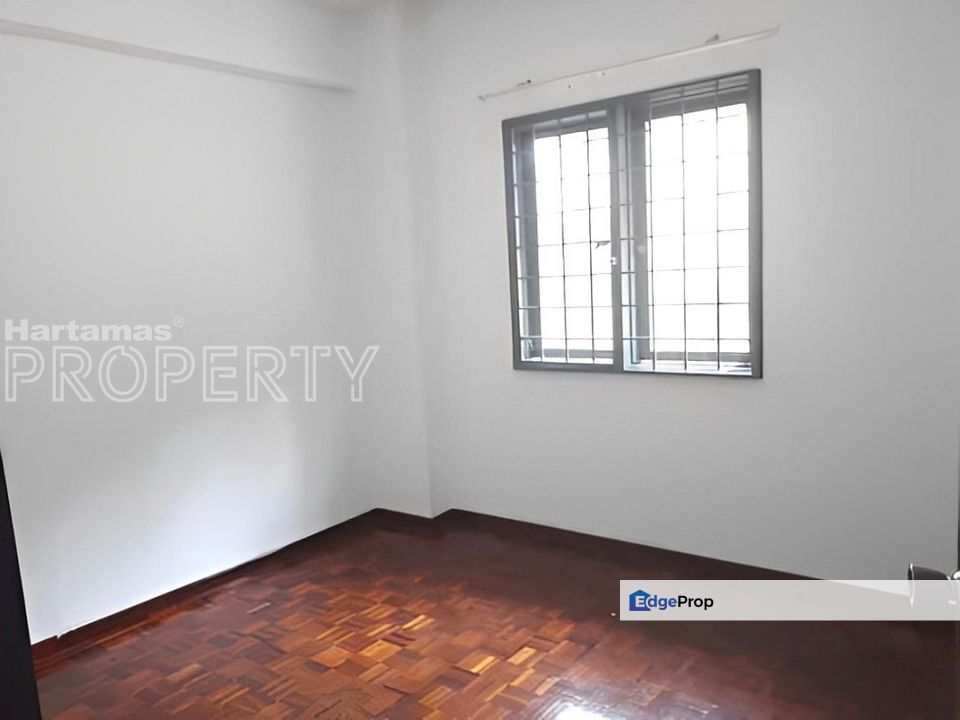 Low Floor, Mutiara Condominium @ Taman Bukit Indah, Ampang Selangor, Selangor, Ampang