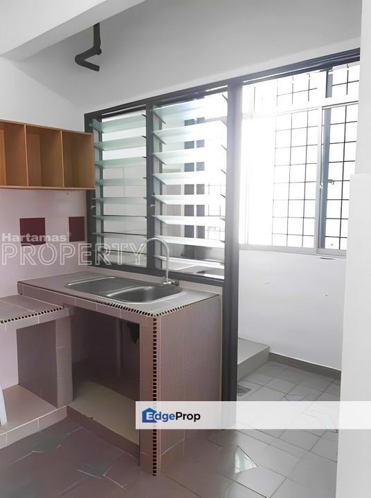 Well Kept Unit Low Floor, Mutiara Condominium, Taman Bukit Indah, Ampang Selangor, Selangor, Ampang