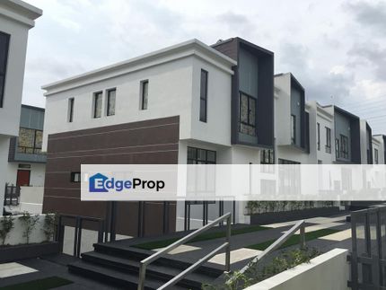 3 Sty Superlink @ Sale in Sunway Eastwood, Selangor, Seri Kembangan