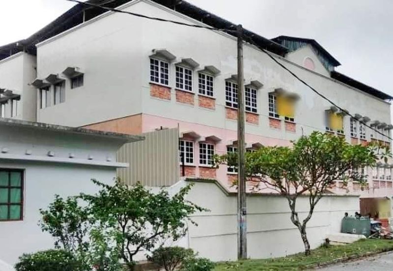 3 Sty 8 Units Apt for Sale @ Lrg Damai Dtk Keramat