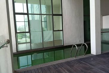 3 1/2 Sty Bungalow for Sale in Alam Desa Residence