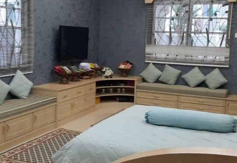 Luxury 2.5 Sty Bungalow to Sale in Tmn Setiawangsa