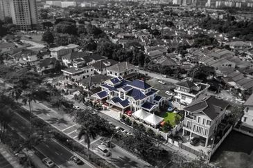 Luxury 2.5 Sty Bungalow to Sale in Tmn Setiawangsa