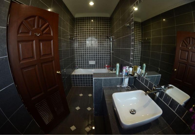 Luxury 2.5 Sty Bungalow to Sale in Tmn Setiawangsa