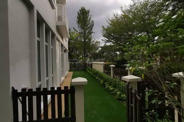 SemiD EndLot for Sale @ Setia Duta, Setia Eco Park