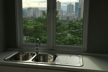 Kenny Hills Residence @ Bkt Tunku for Sale