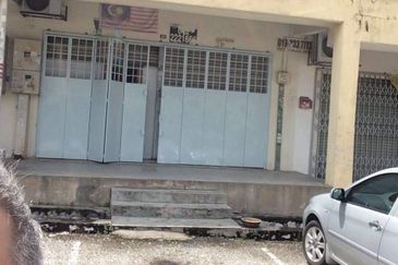 1 Sty Factory to sale @ Tmn Industri Bdr Puchong