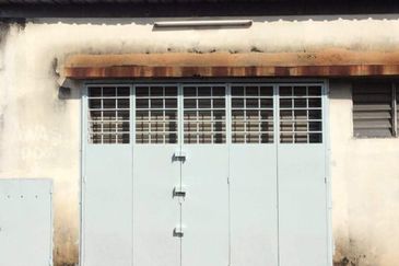 1 Sty Factory to sale @ Tmn Industri Bdr Puchong