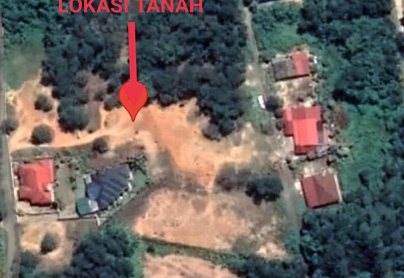 Lot Bungalo di Bt 9 Btg Merbau Tanah Merah Kltn