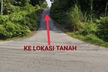 Lot Bungalo di Bt 9 Btg Merbau Tanah Merah Kltn