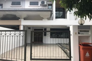 Double Storey House for Sale at BU 7, Bandar Utama