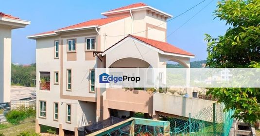 2.5 Storey Bungalow for Sale in Taman Salak Maju, , Selangor, Sepang