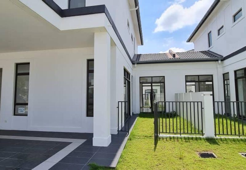 2 Storey Avenham Garden Eco Grandeur Puncak Alam