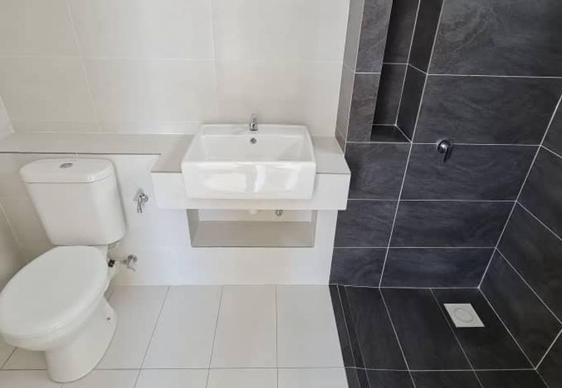 2 Storey Avenham Garden Eco Grandeur Puncak Alam