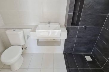 2 Storey Avenham Garden Eco Grandeur Puncak Alam