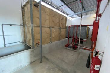 New 4 Sty Semi-D Warehouse in Seksyen 33 Shah Alam