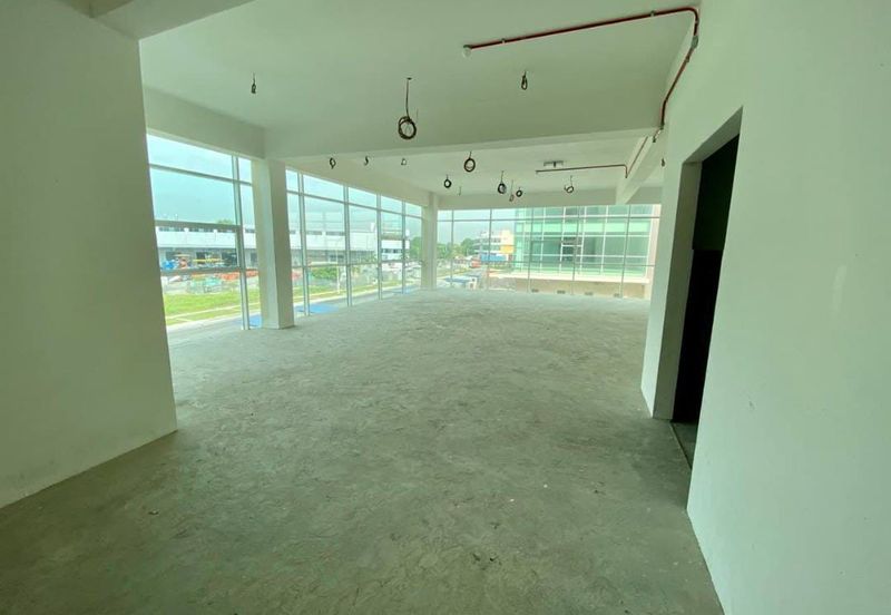 New 4 Sty Semi-D Warehouse in Seksyen 33 Shah Alam