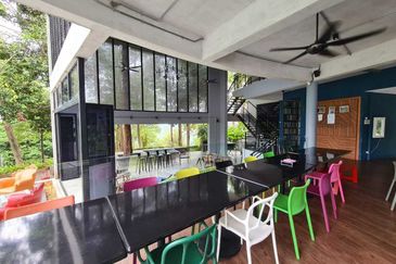 Exclusive Resort Bungalow Tanarimba Janda Baik for Sale