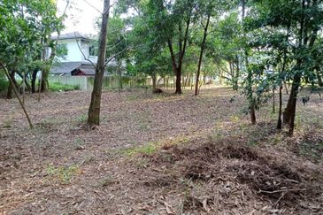 Grade A Premium Bungalow Lot for Sale at Putra Crest, Putra Height Subang