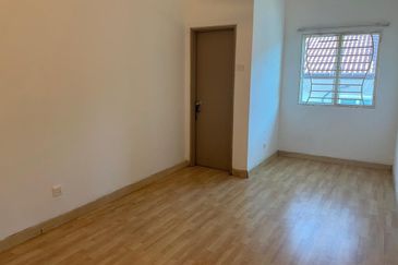 Ayu Impian, Alam Nusantara