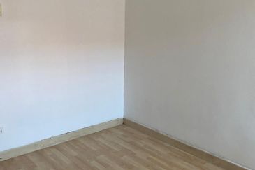 Ayu Impian, Alam Nusantara