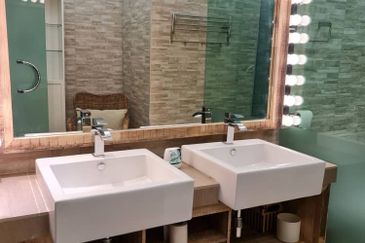 Sri Murni Condominium