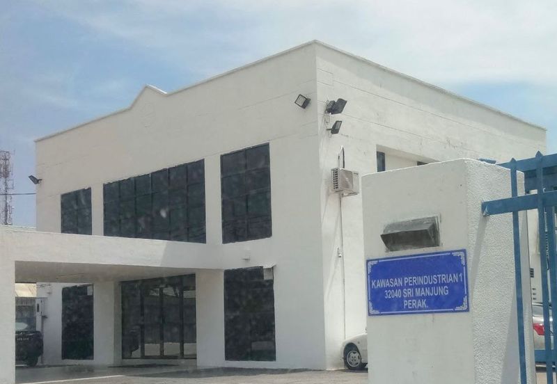 Sell Below MV Warehouse Factory Sitiawan, Manjung Perak