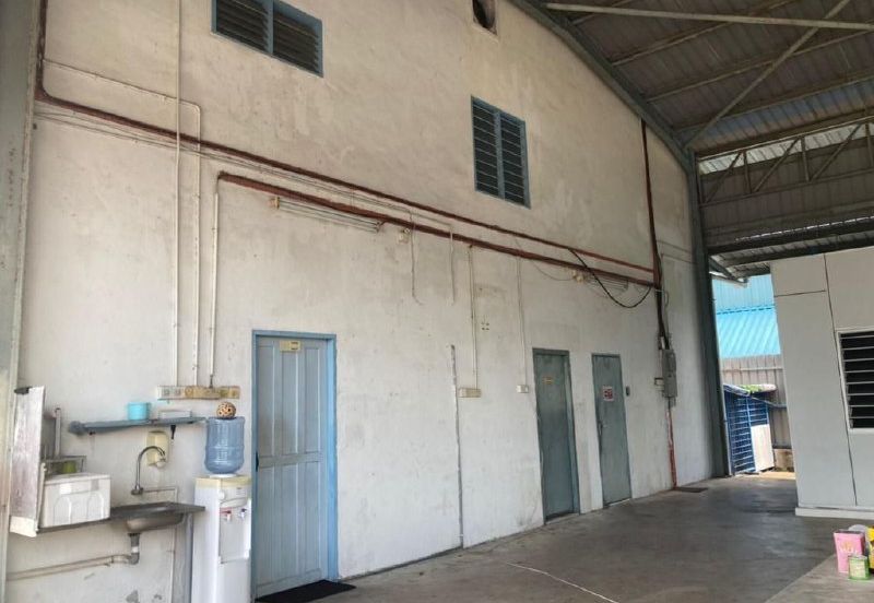 Sell Below MV Warehouse Factory Sitiawan, Manjung Perak