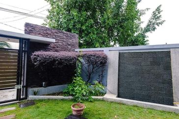 Taman Sri Hijau ( New Green Park )