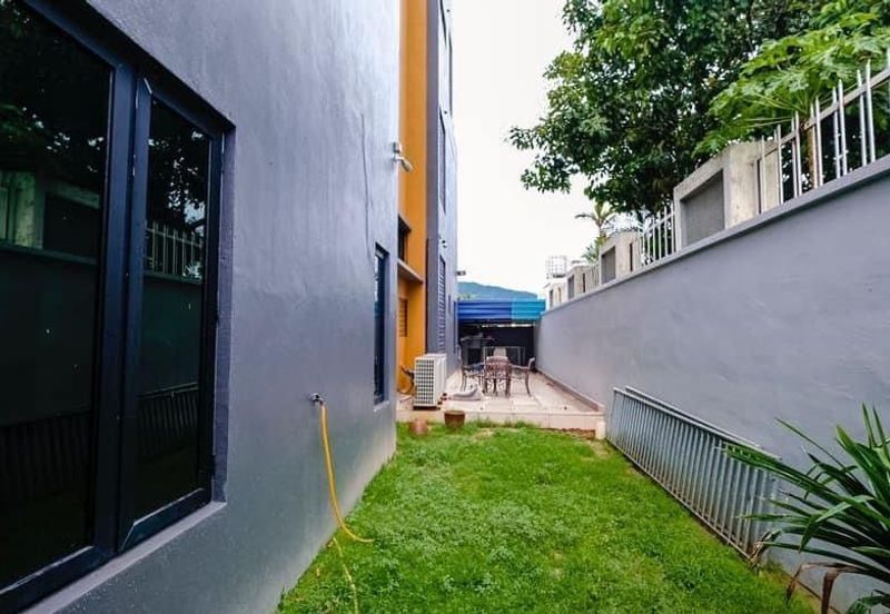 Taman Sri Hijau ( New Green Park )