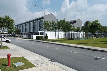 Lakefield Residences, Tropicana Heights