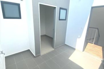 Lakefield Residences, Tropicana Heights