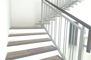 Lakefield Residences, Tropicana Heights