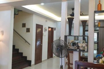 NICE RENOVATED! 5 BEDROOMS ! CYPRUS @ USJ HEIGHTS, SUBANG JAYA