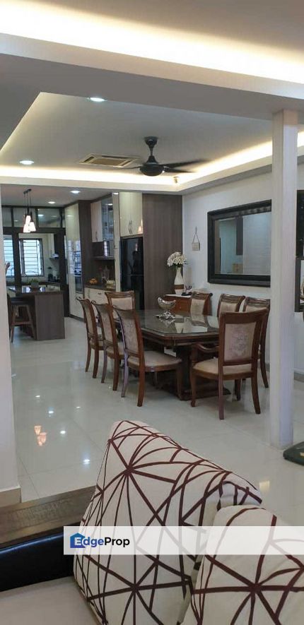 NICE RENOVATED! 5 BEDROOMS ! CYPRUS @ USJ HEIGHTS, SUBANG JAYA, Selangor, USJ Heights