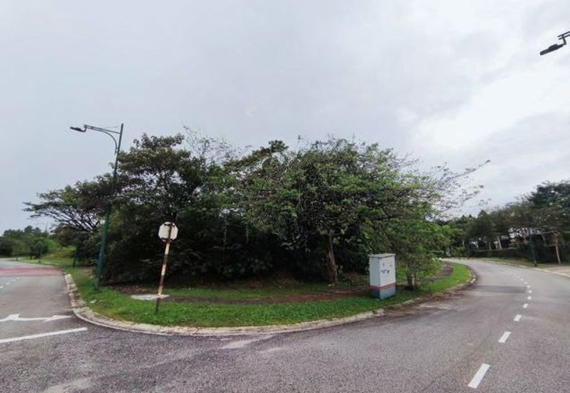 Beautiful Bungalow Lot for Sale at Jalan Anjung U8, Bukit Jelutong Shah Alam