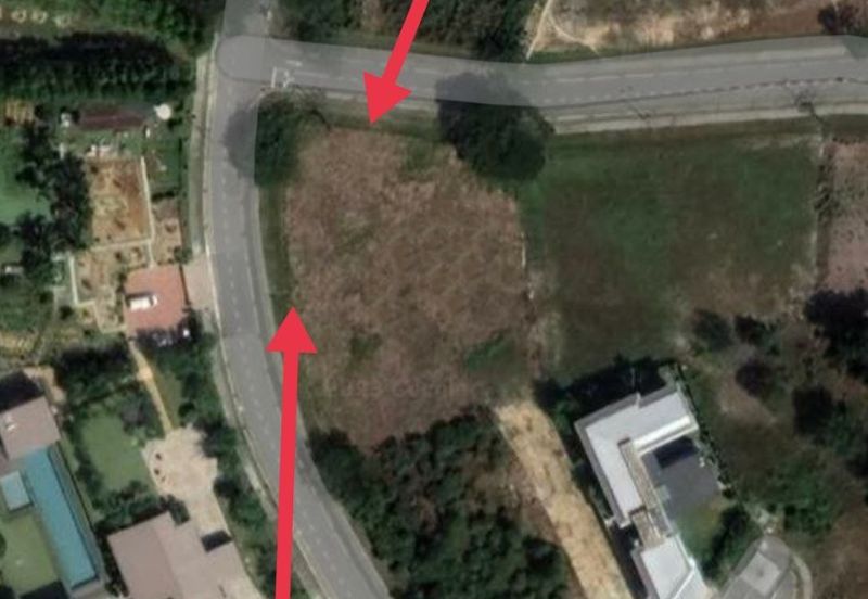 Beautiful Bungalow Lot for Sale at Jalan Anjung U8, Bukit Jelutong Shah Alam