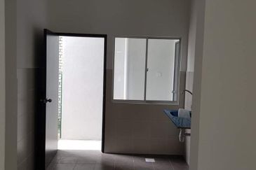Brand New l Huge Land l Single Storey Bungalow Taman kenanga 2, Banting